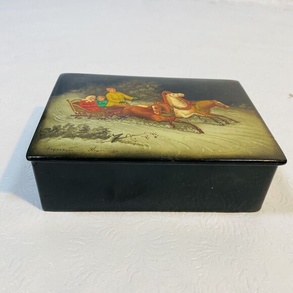 3 Fedoskino Hand Painted Lacquer Boxes USSR - Picture 12 of 16